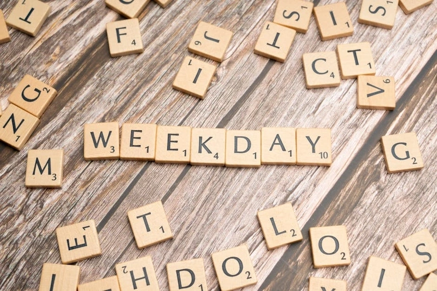 Fansly content schedule: weekday tags, tight series, calmer churn